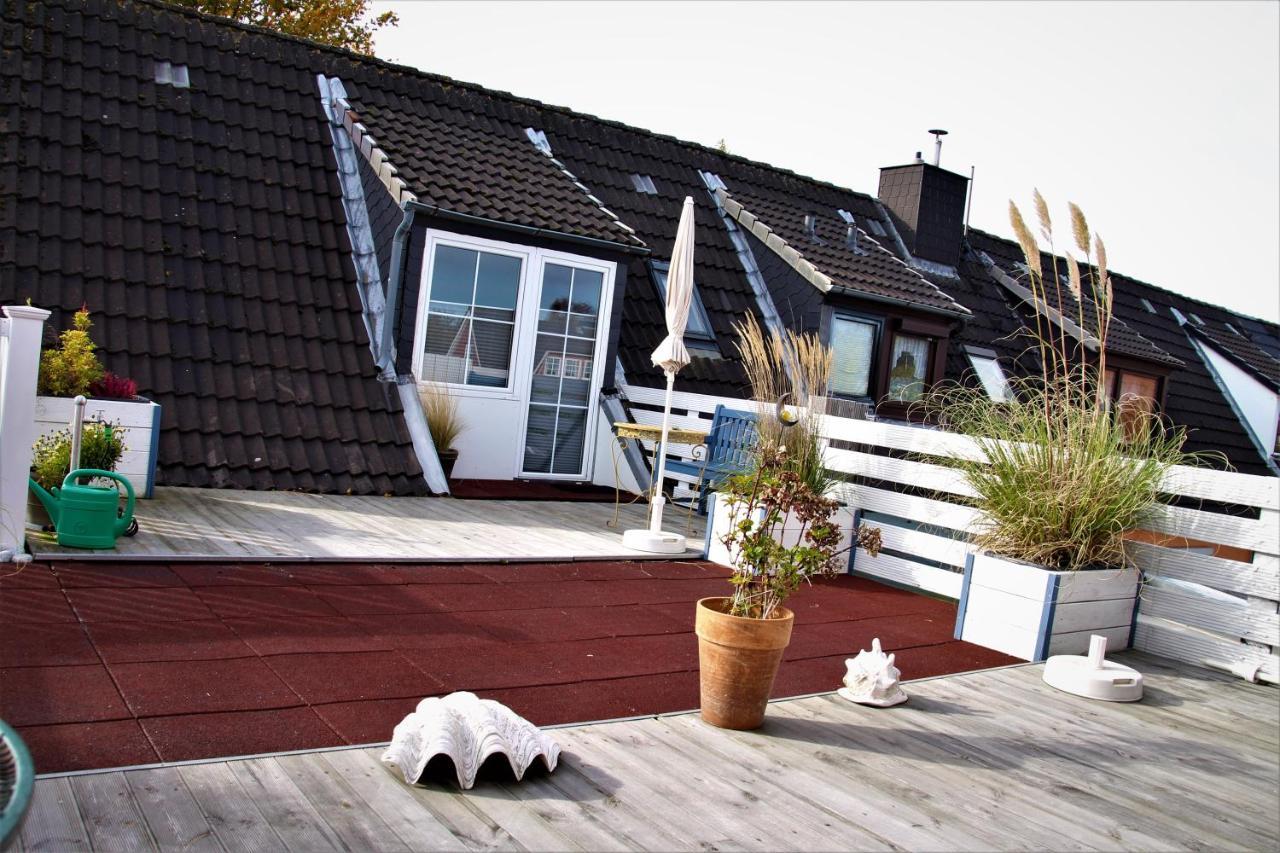 Pension Zur Brandung Бюзум Экстерьер фото